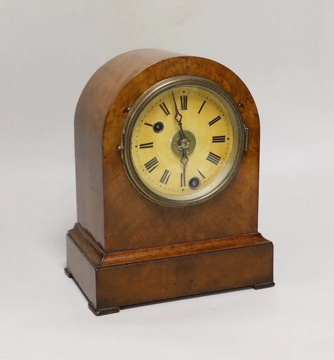 Victorian mantel clock - Atribuido a Winterhalder & Hofmeier