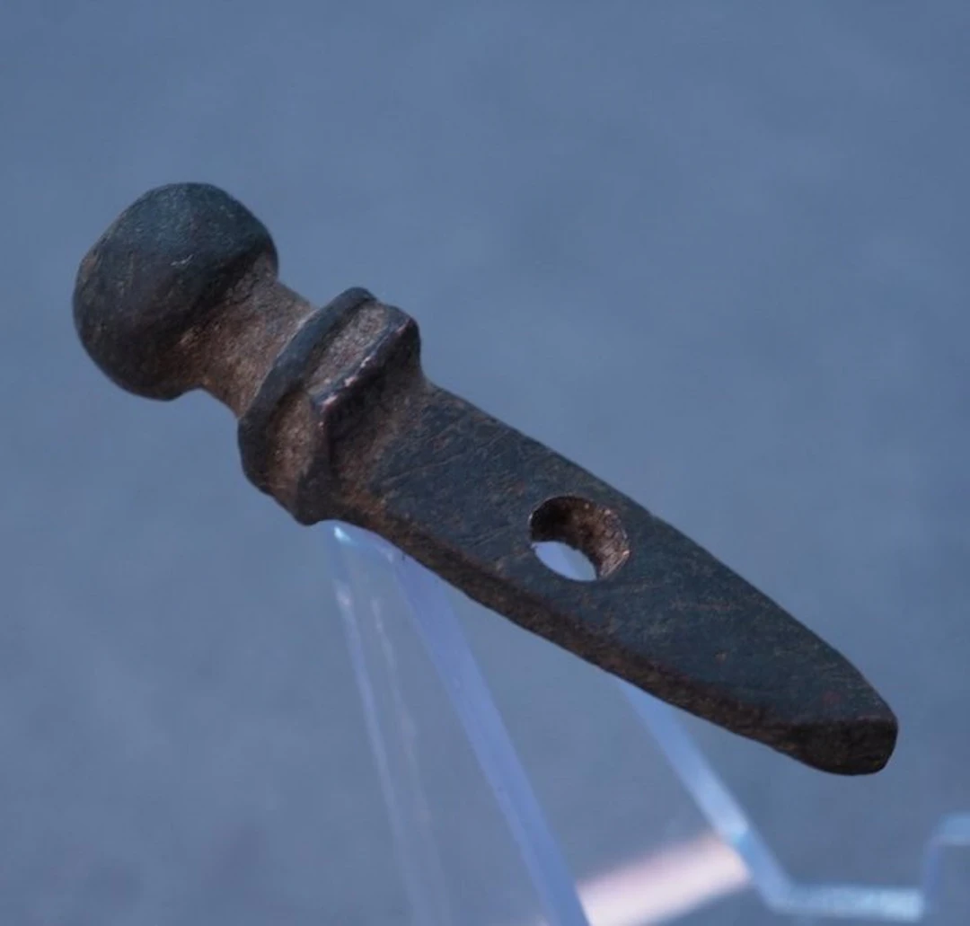 Ancient Roman Bronze legionary pendant gladius amulet - 32 mm (No