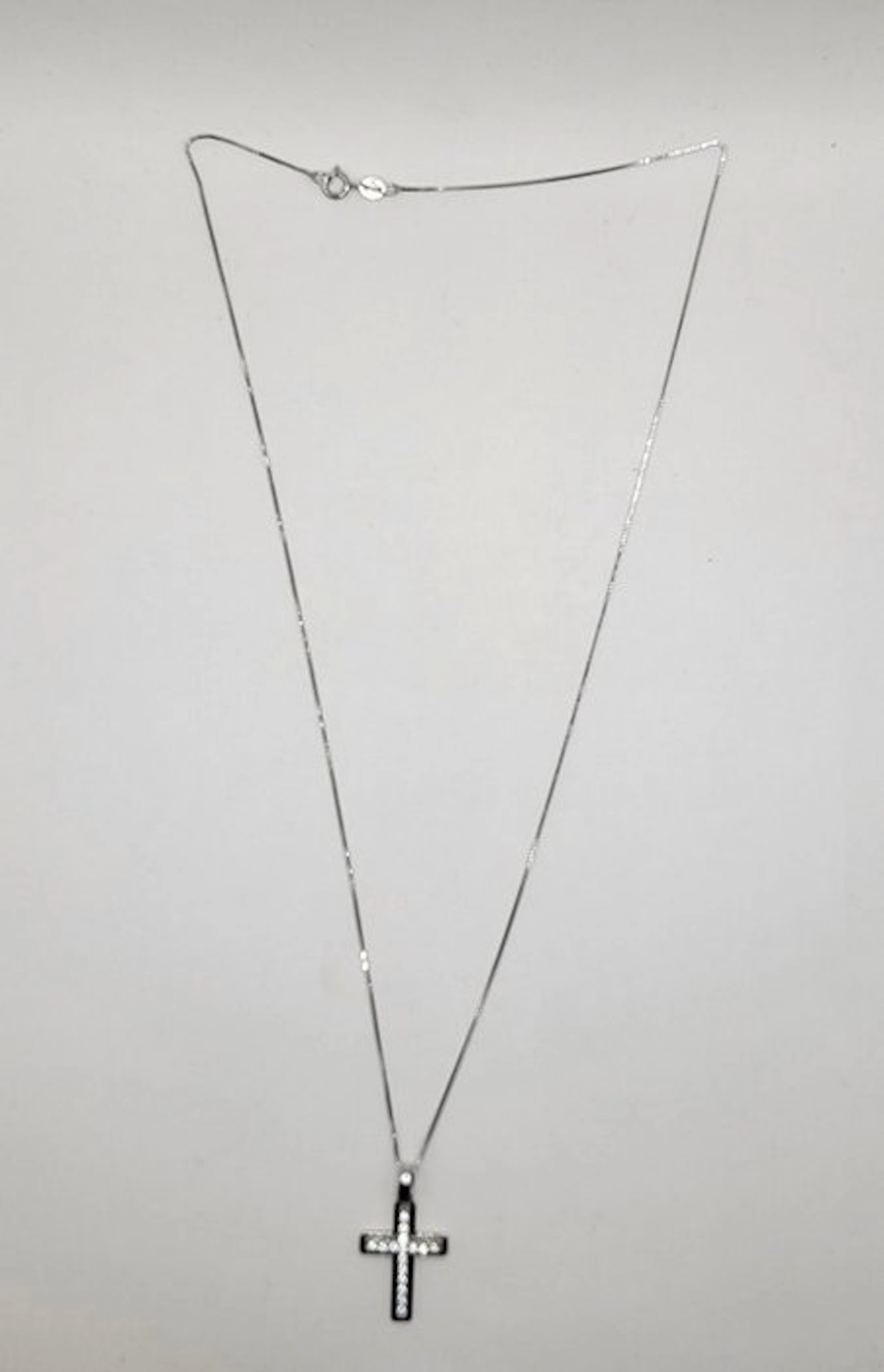 Necklace with pendant - 18 kt