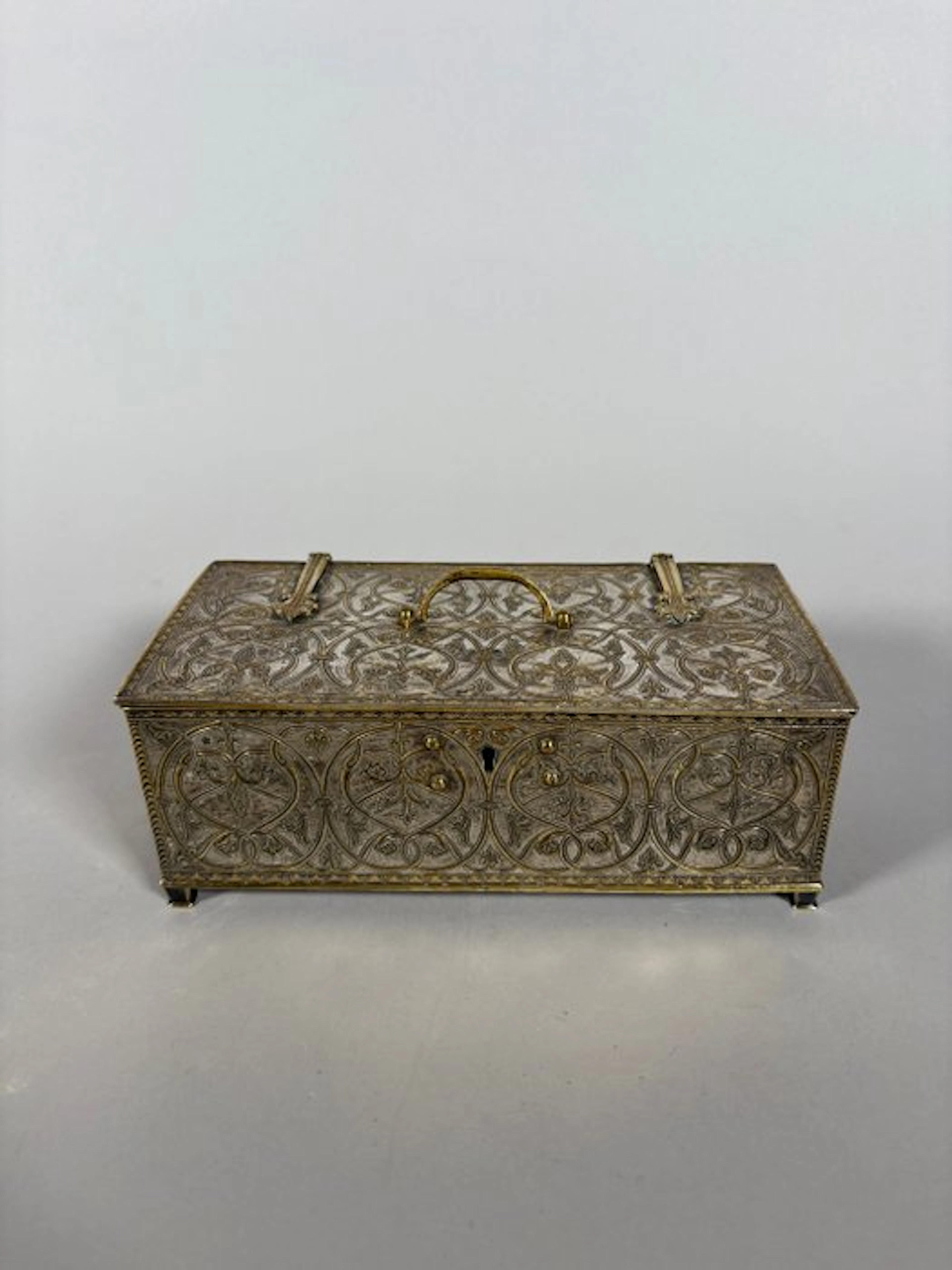 Box - .950 silver - Neo-Gothic Box