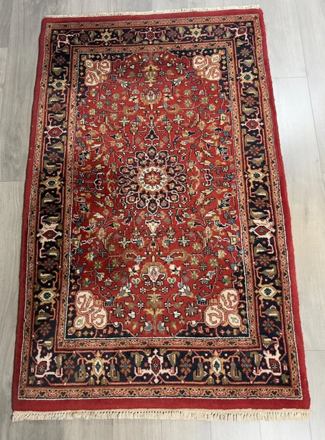 Meshed - Rug - 194 cm - 119 cm