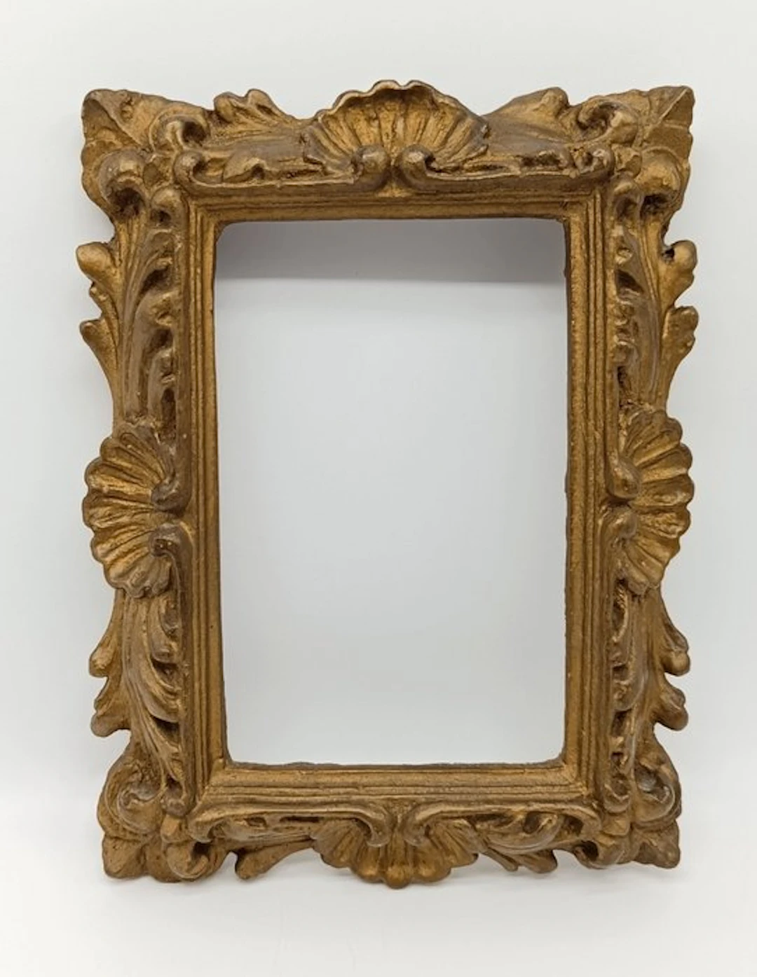 Frame - Gold leaf