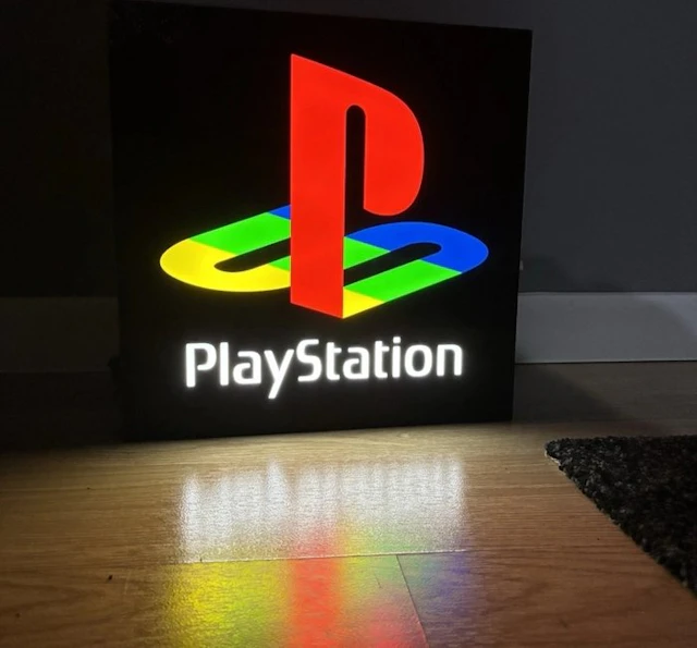 PlayStation Espositore ( no reserve ) - PlayStation...