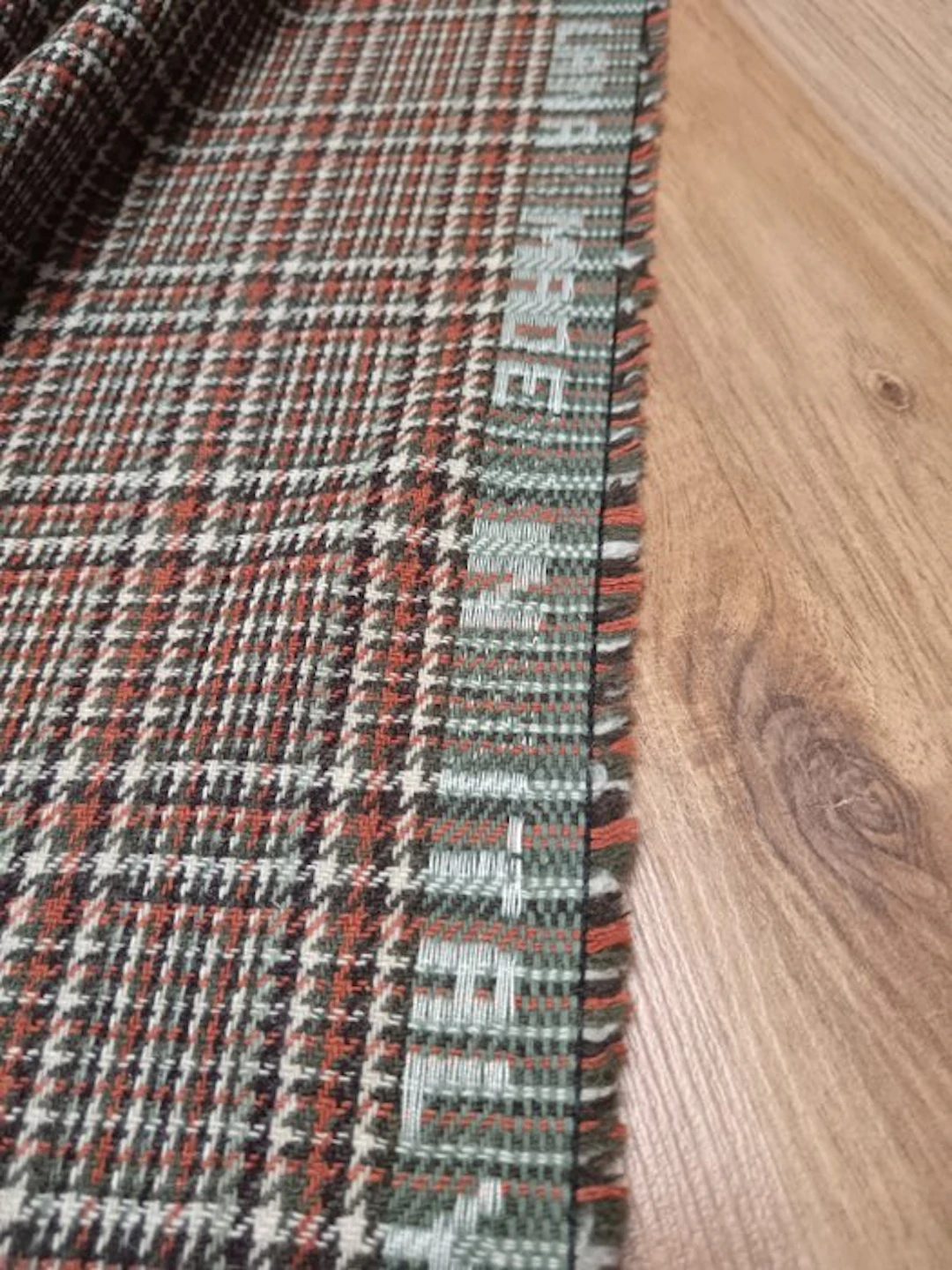 100% pure wool E 577 size 1.70x4.60 m - Textile - 4.6 cm...