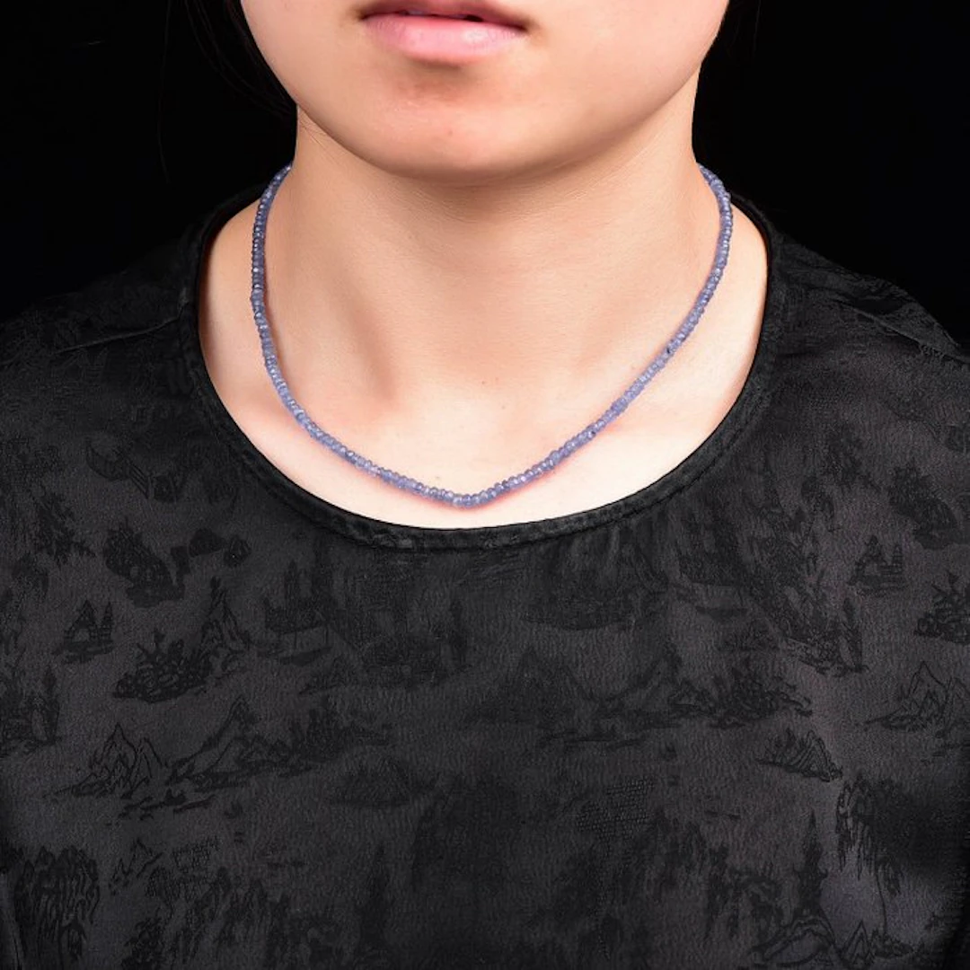 No Reserve - Highly Exclusive Natural Tanzanite Necklace...