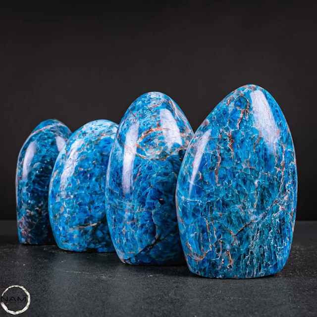 Exclusive apatite freeform set – Three powerful...
