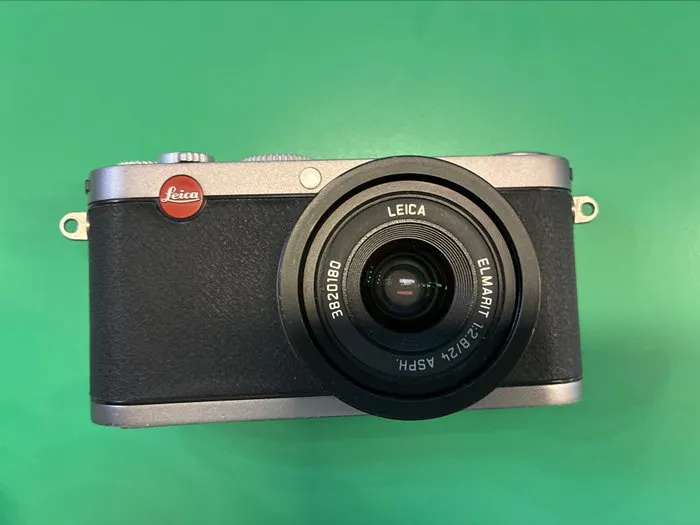 Leica X1 Digital camera