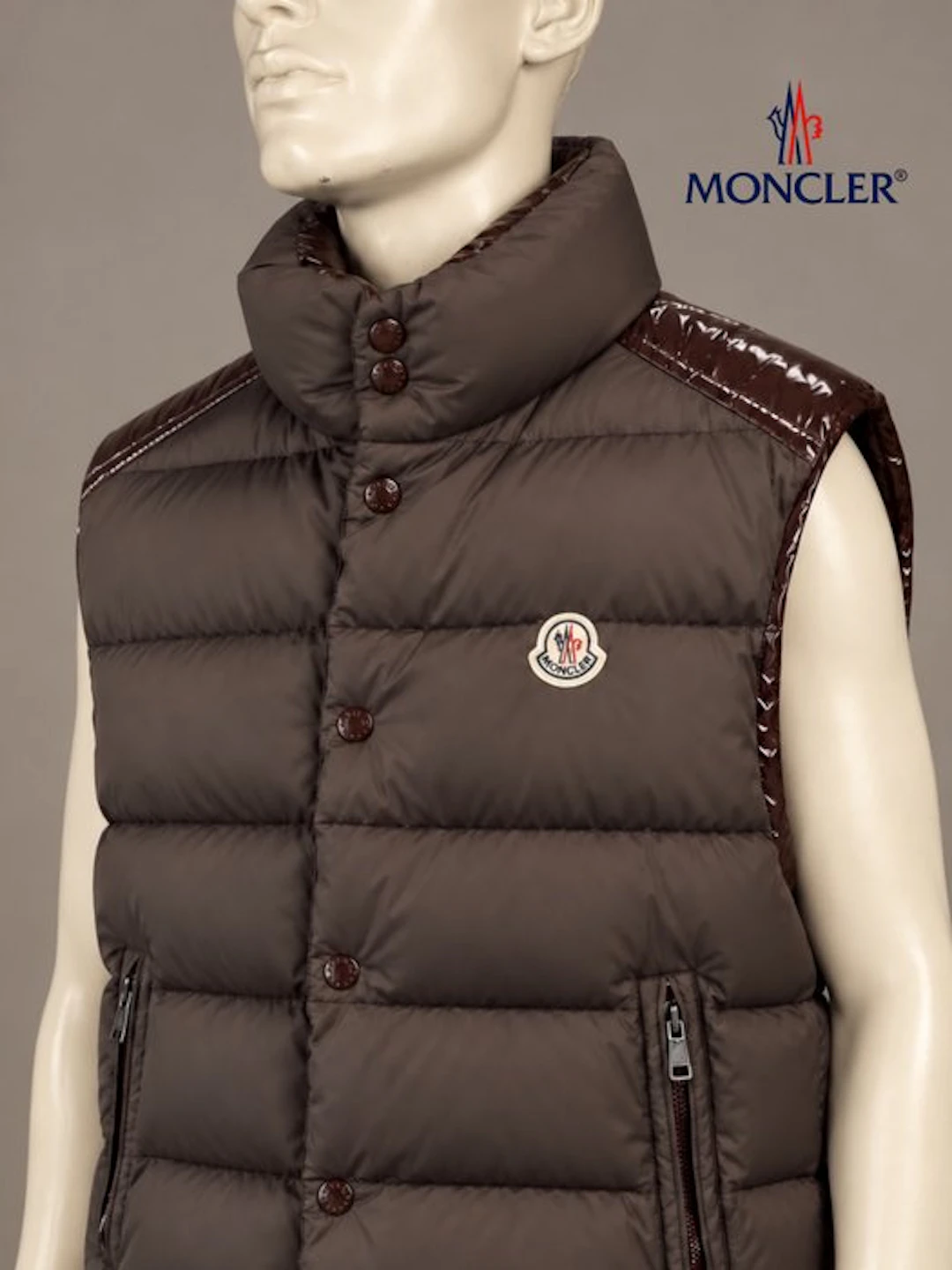 Moncler - Down jacket