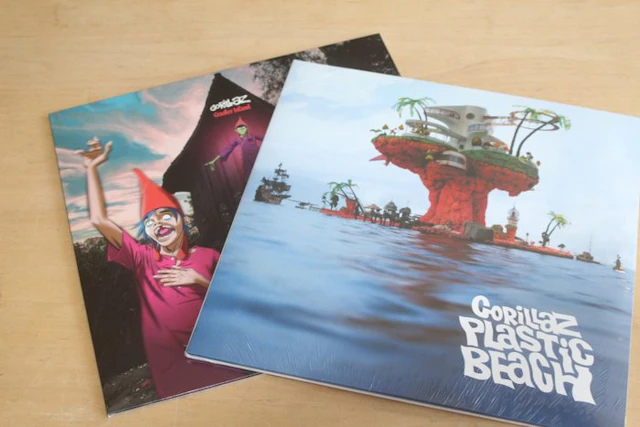 Gorillaz - Cracker Island + Plastic Beach 2LP - LP albums...