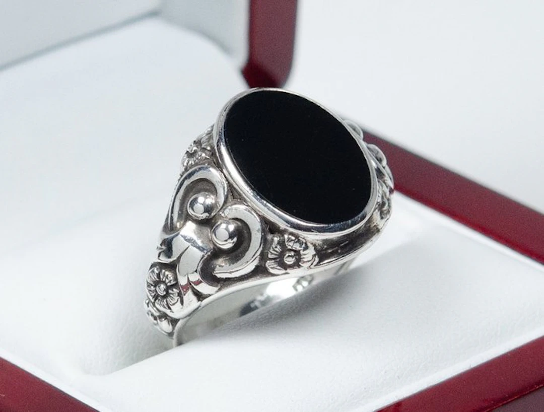 - 835 silver - Onyx - signet ring - Ring