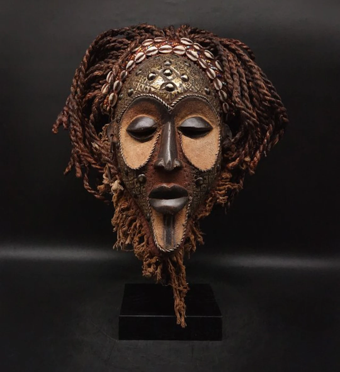 Superb Mask - Tshokwe - Chokwe - Angola (No reserve price)