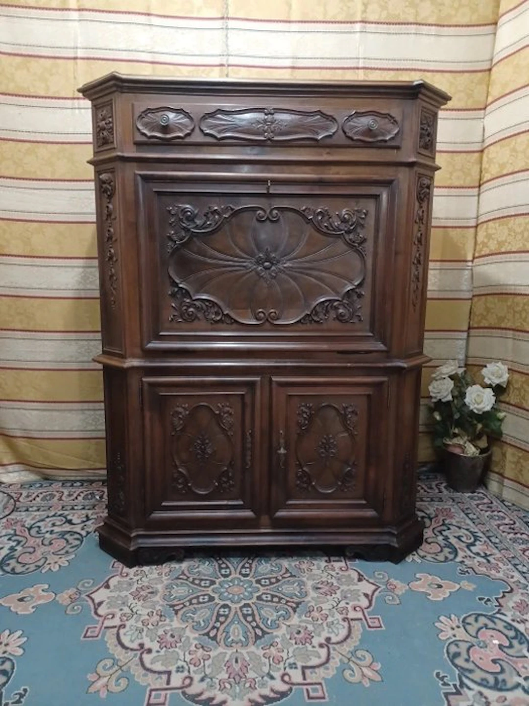 Cabinet - Wood - secretary