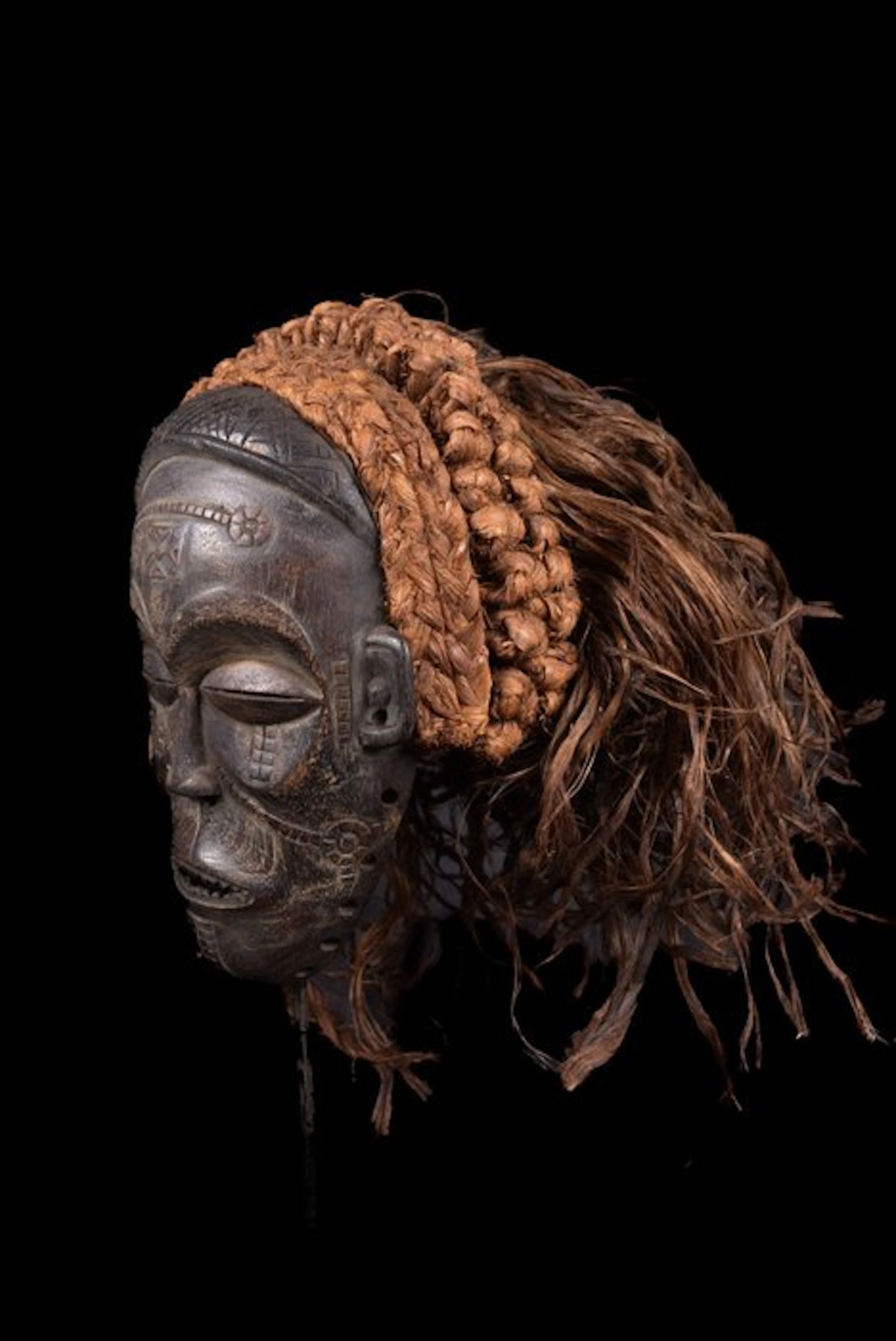 Mwana Pwo mask - Chokwe - DR Congo (No reserve price)