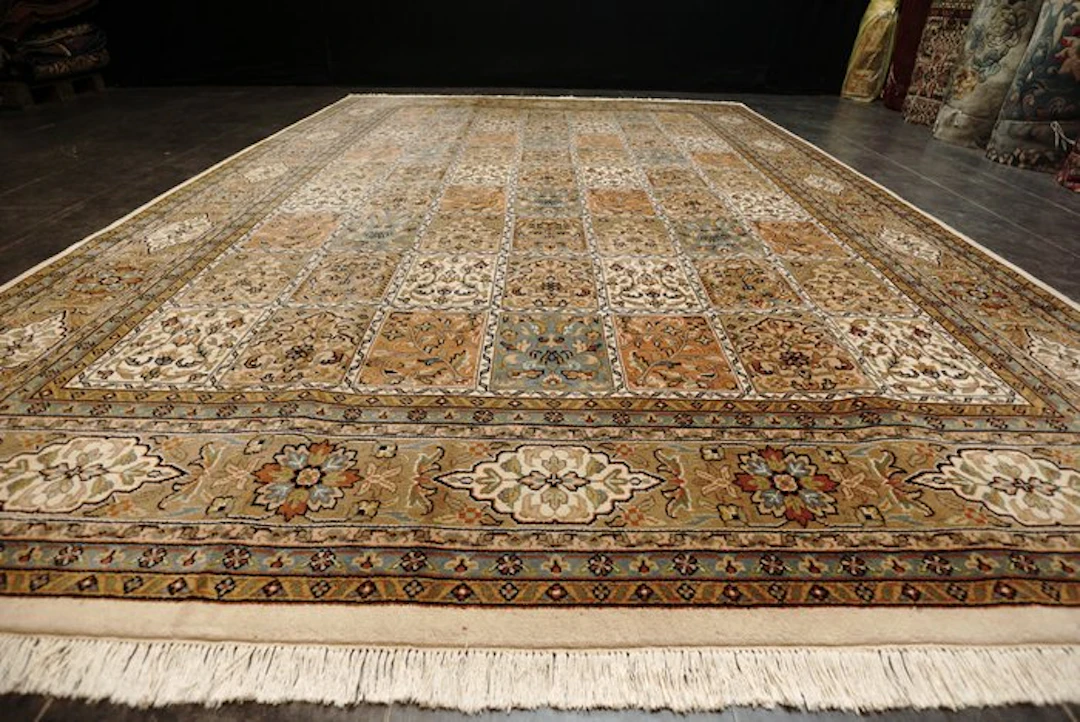 Felder Gohm - Rug - 345 cm - 244 cm