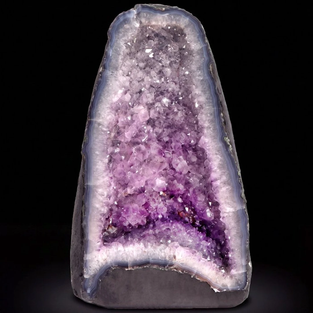 Vivid Amethyst - 34x19x15 cm - Geode- 10 kg