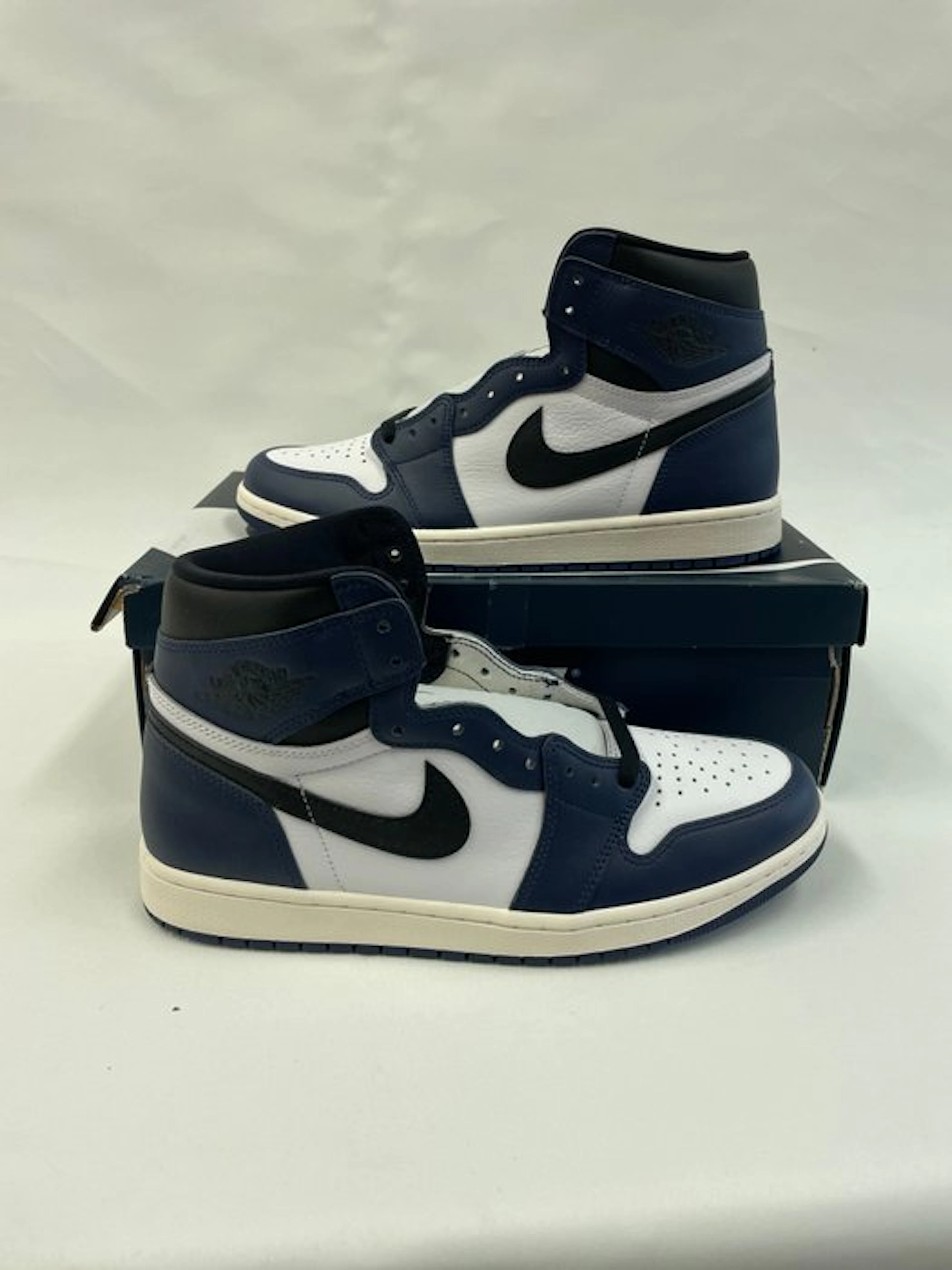 Nike - Air Jordan 1 High - Sneakers - Size: EU 44
