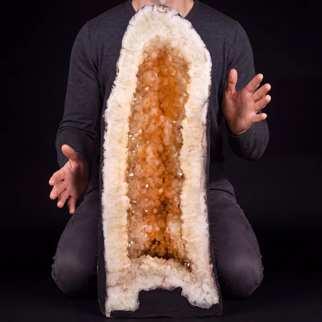 Citrine - Geode - 53x20x21 cm- 24 kg