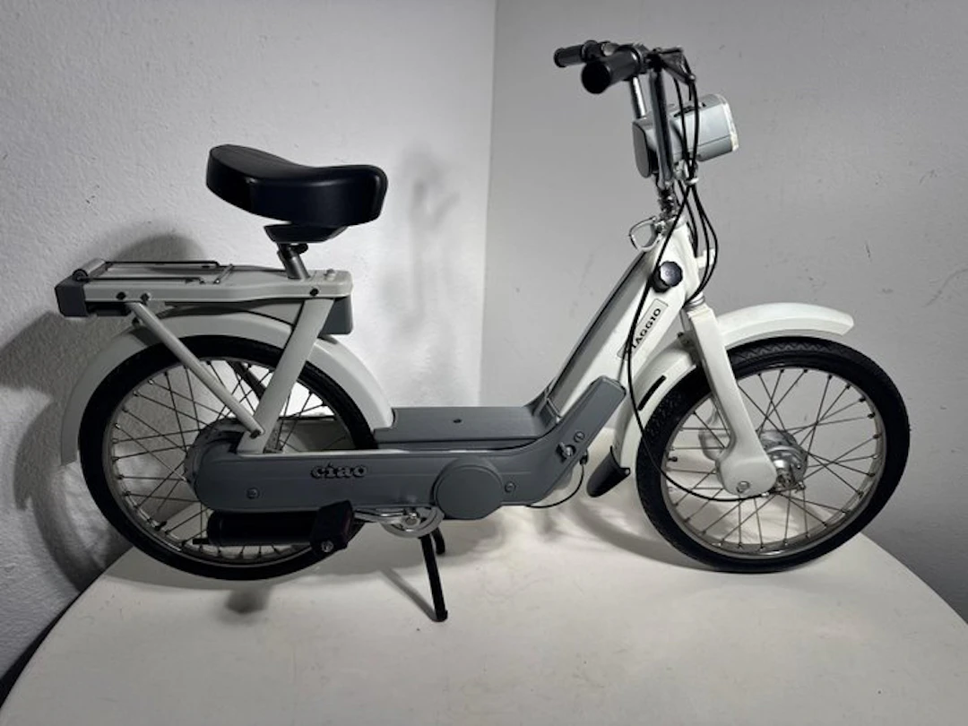 Hi - Piaggio - Modello statico da collezione di MOTORINO PIAGGIO CIAO