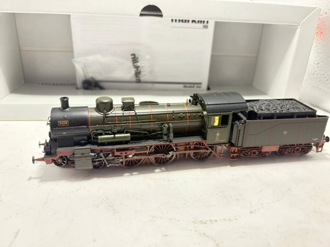 Märklin H0 - 37031 - Steam locomotive with tender (1) - Type P8 - KPEV
