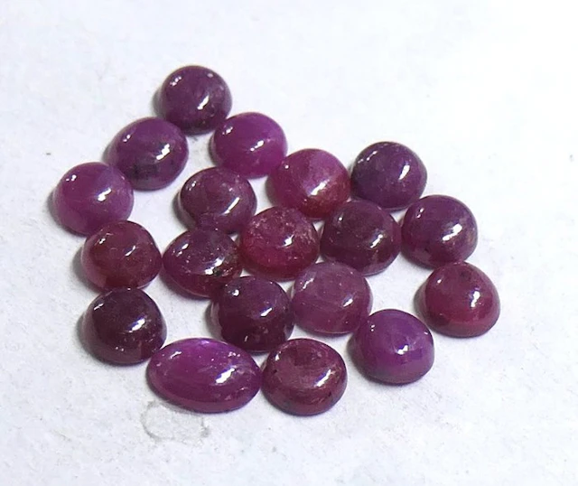Gorgeous lot – rubies of 100% natural origin Cabochon- 2 g - (19)