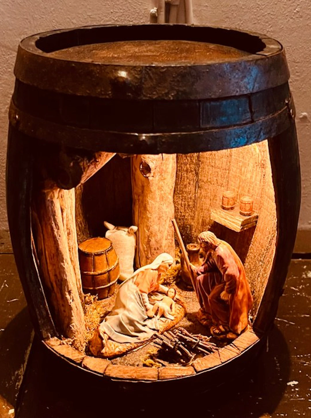 Nativity scene - Wood