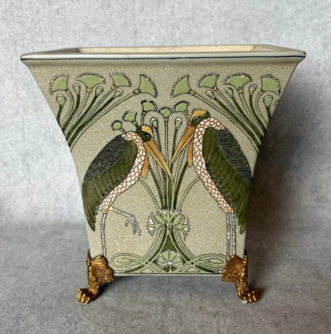 Vessel - Porcelain, Bronze - 2010-2020 - Porcelain planter