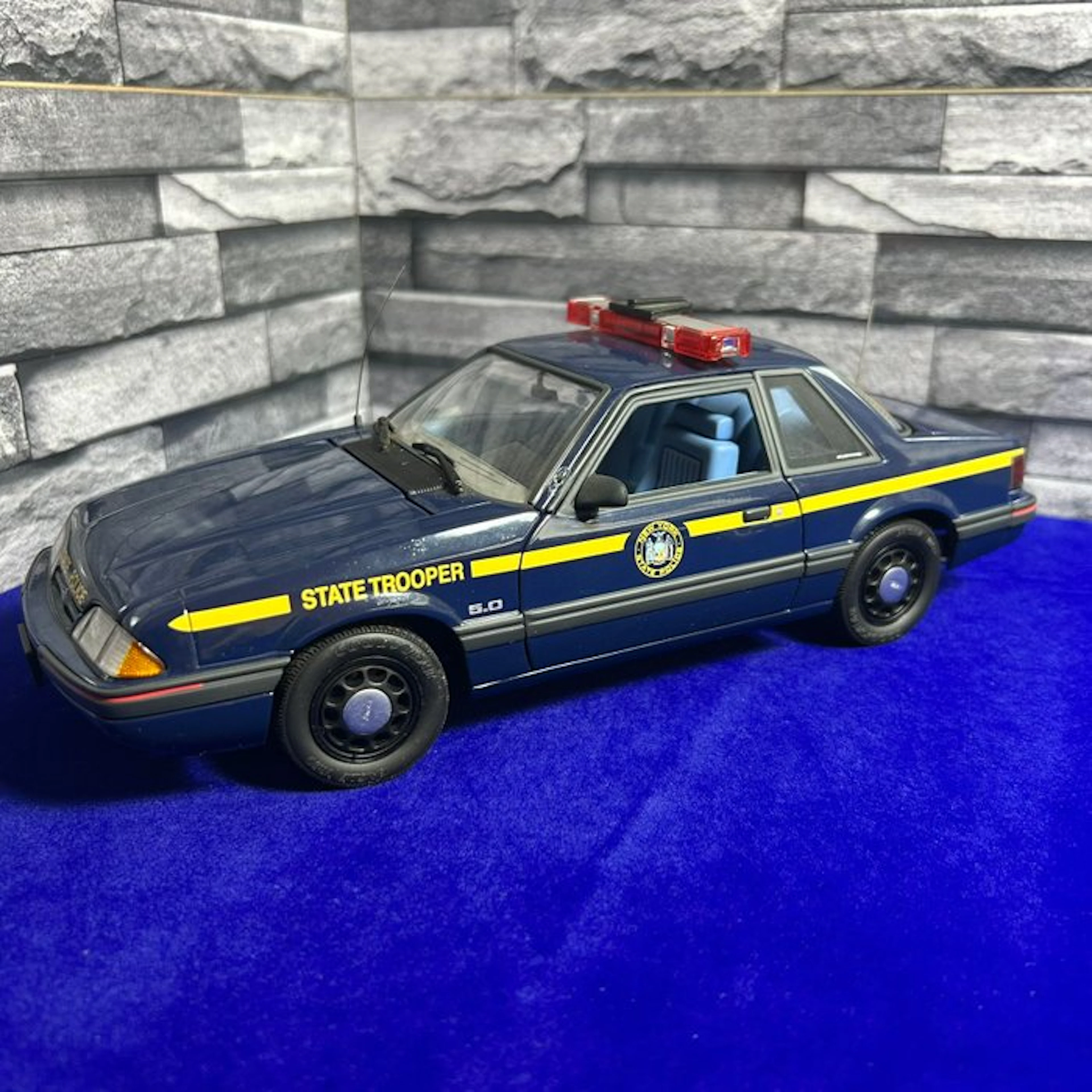 GMP 1:18 - Model car - GMP 1988 Ford Mustang SSP (Special...
