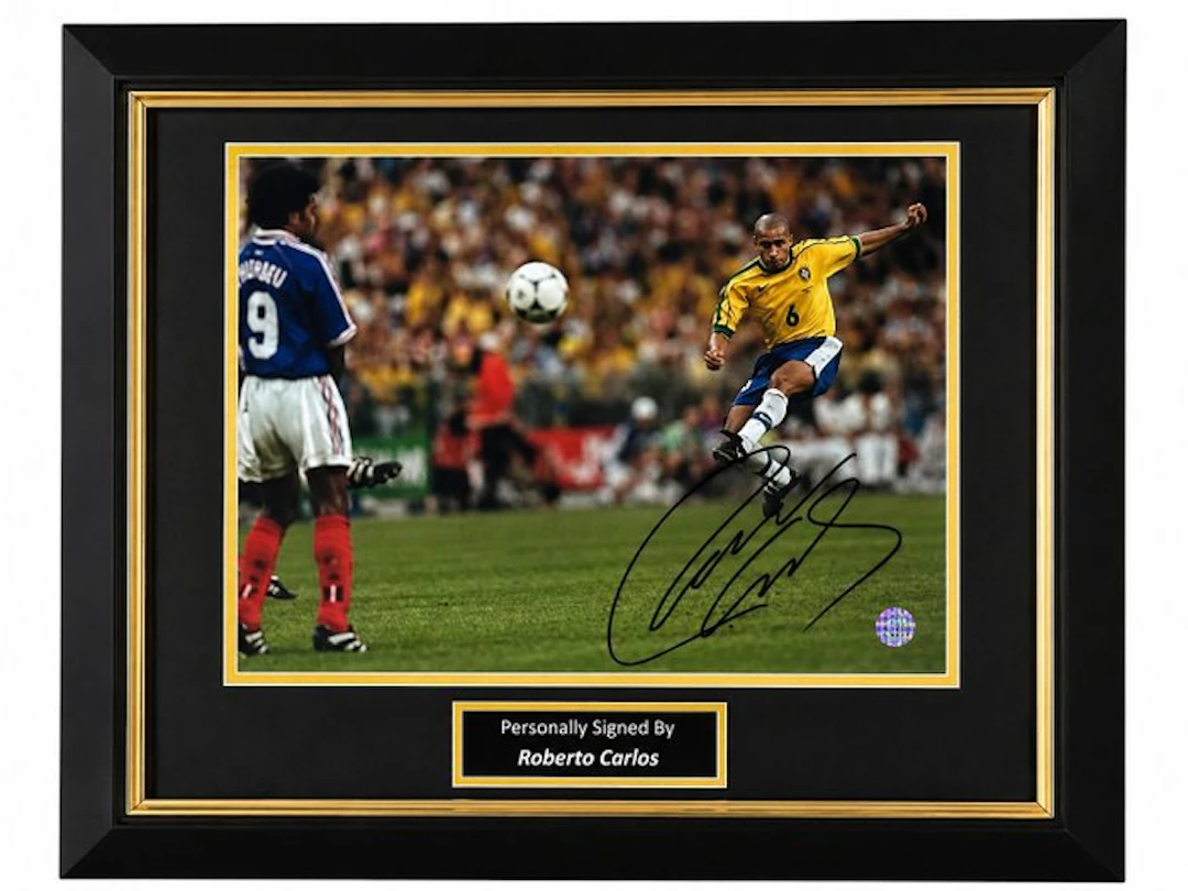 Brazil - Football World Championships - Roberto Carlos...