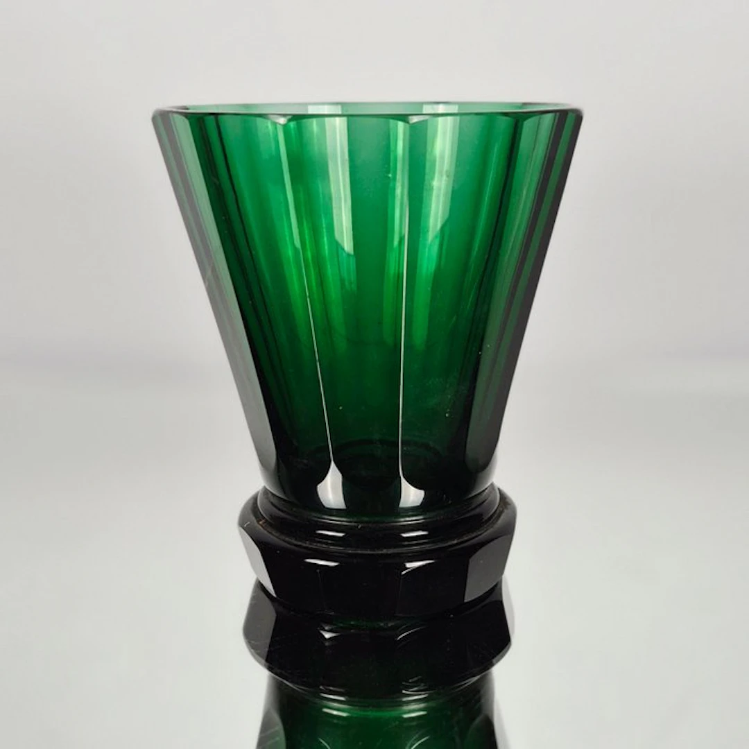 Josef Hoffmann (Atrr.) - Vase - Dodecagon - Faceted glass