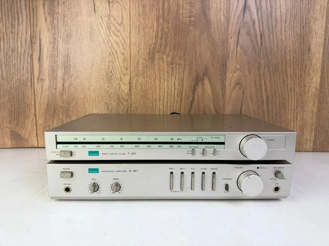Sansui - A-M7 Amplifier - T-M5 Tuner Stereo set