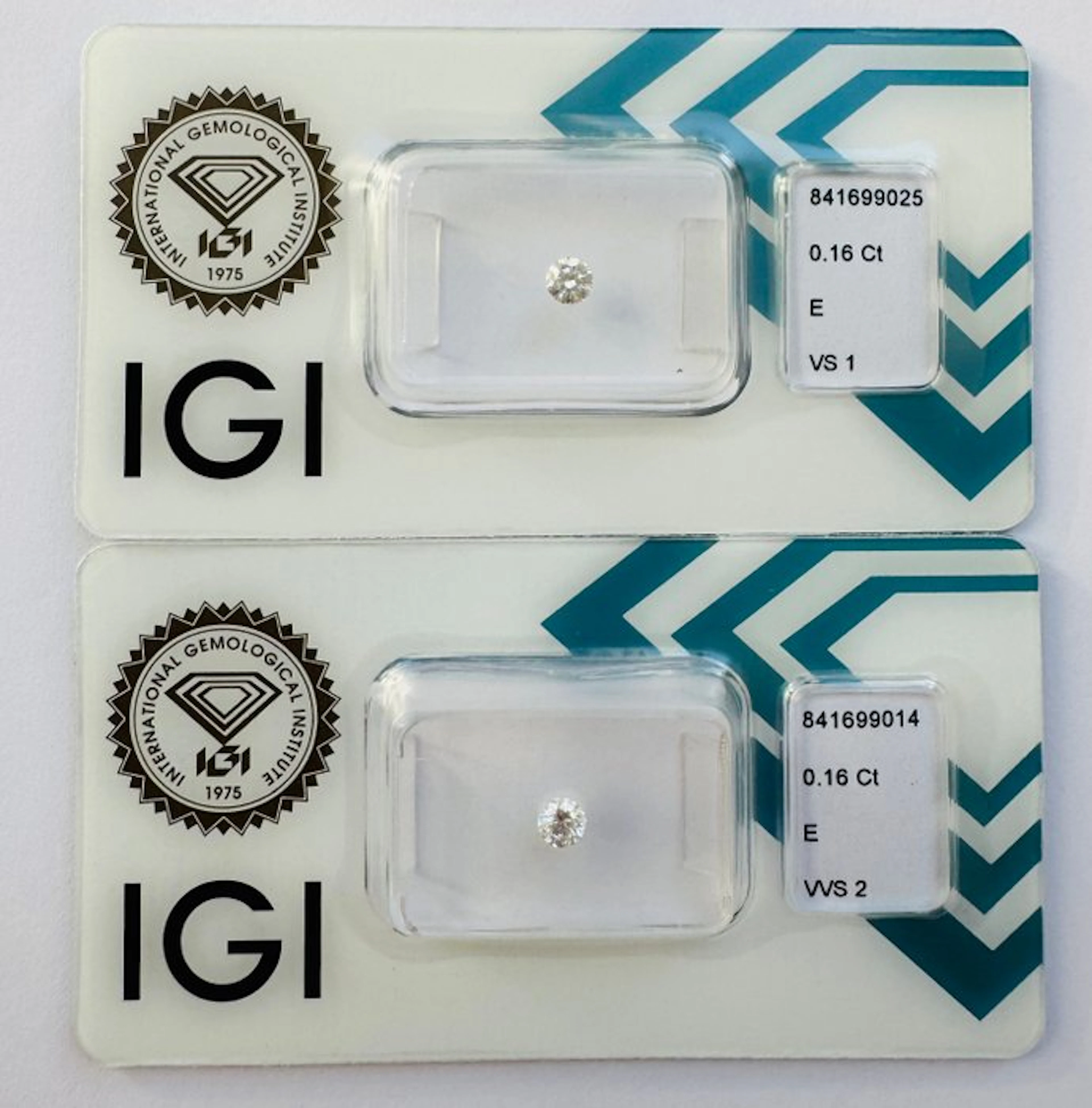 No reserve price - 2 pcs Diamond (Natural) - 0.32 ct - Round - E - VVS2