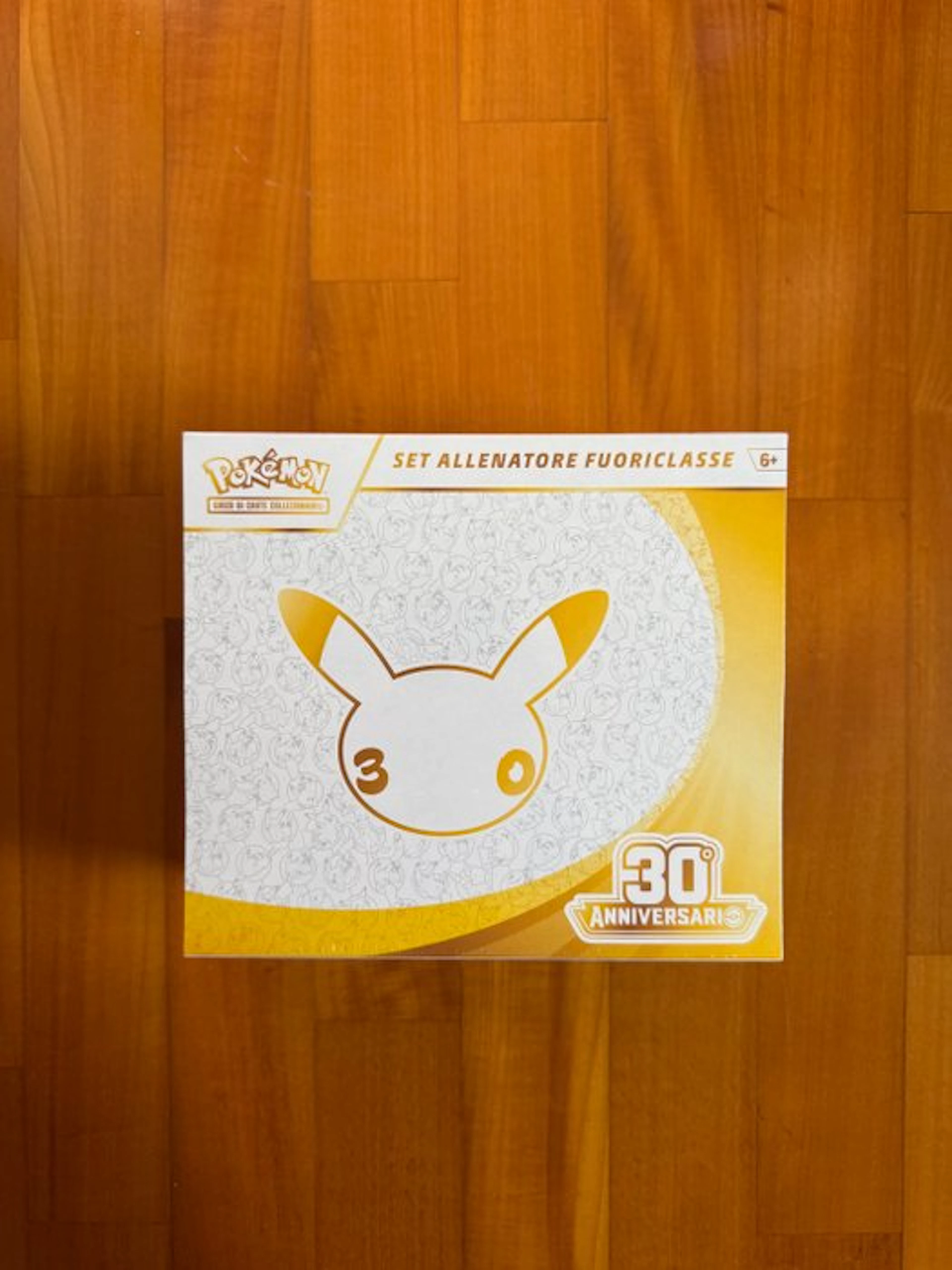 Pokémon - 1 Elite trainer box - Pokémon 30th Anniversary