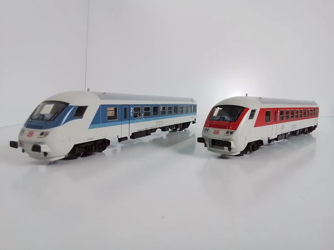 Märklin H0 - 43300/43303 - Train set (2) - 2 × driving cab car - DB