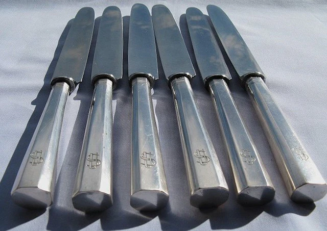 Table knife set (6) - .750 silver - in antique silver