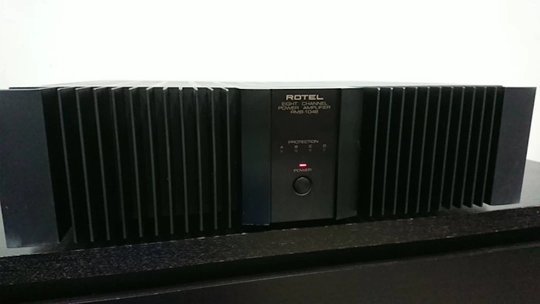 Rotel - RMB-1048 / 8-Channel Multi-Zone Solid state power amplifier
