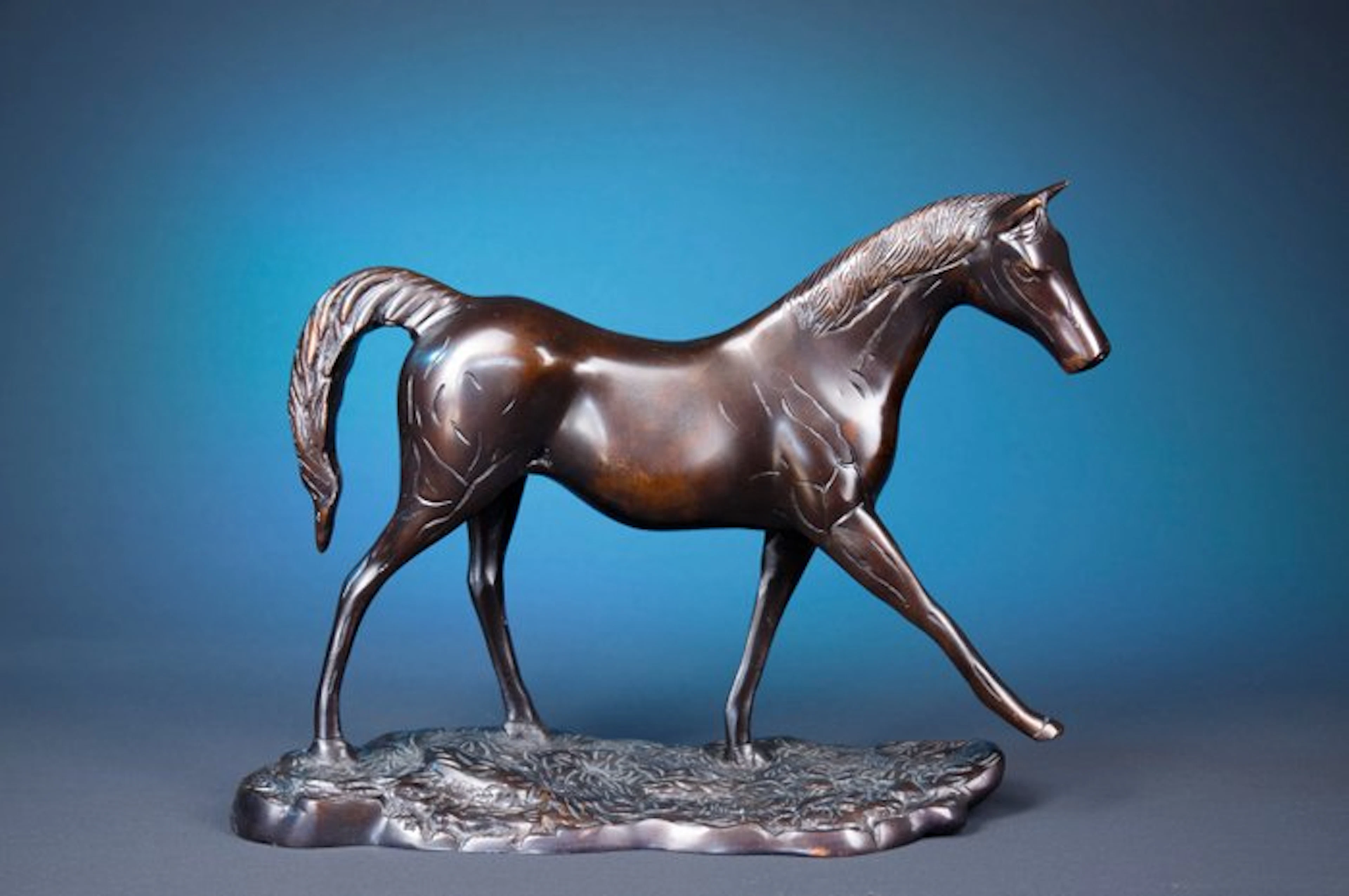 Sculpture, Horse Statue 31cm - 24 cm - Very nice bronze figure, 2.8 kg