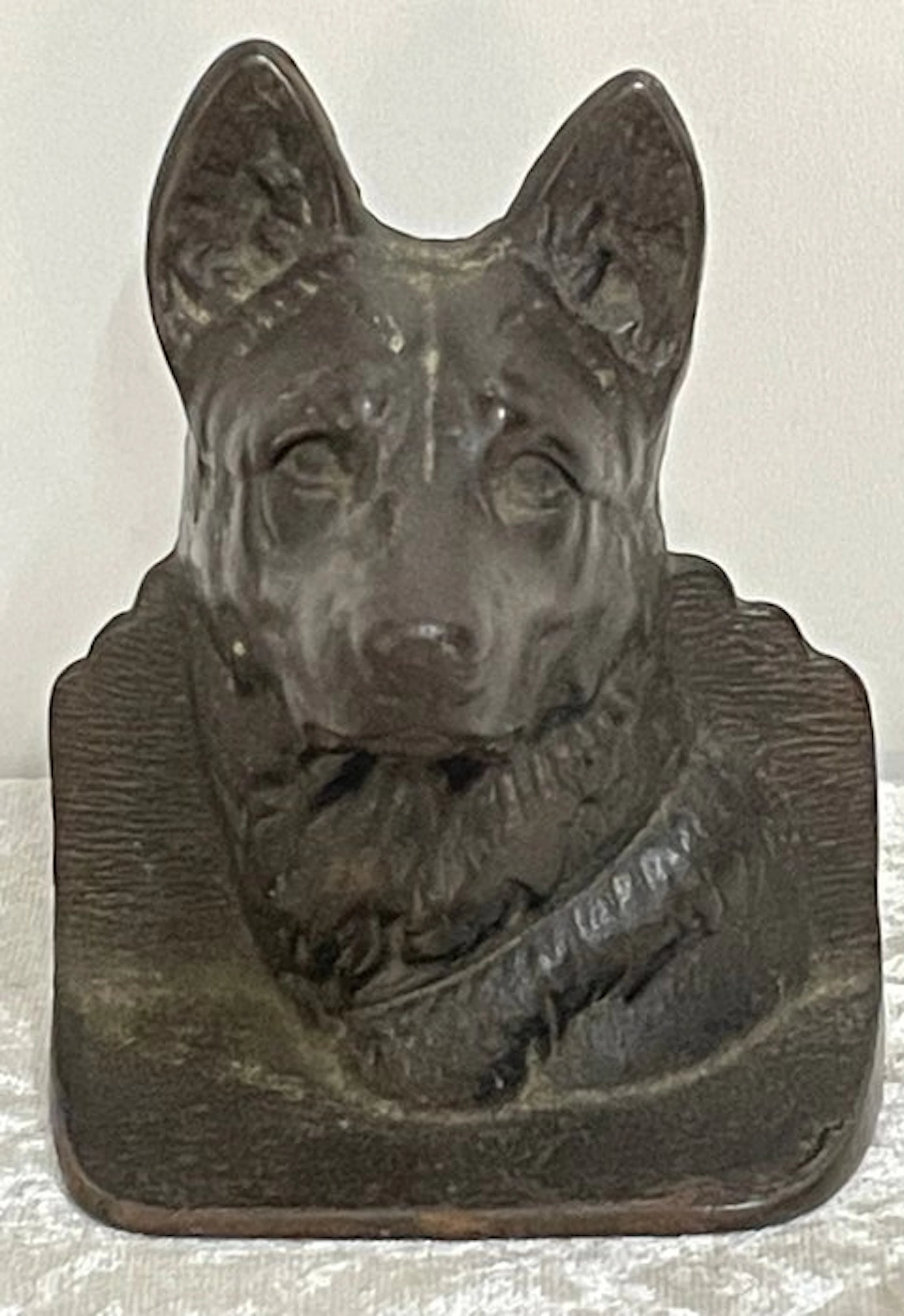 Figurine - Metal