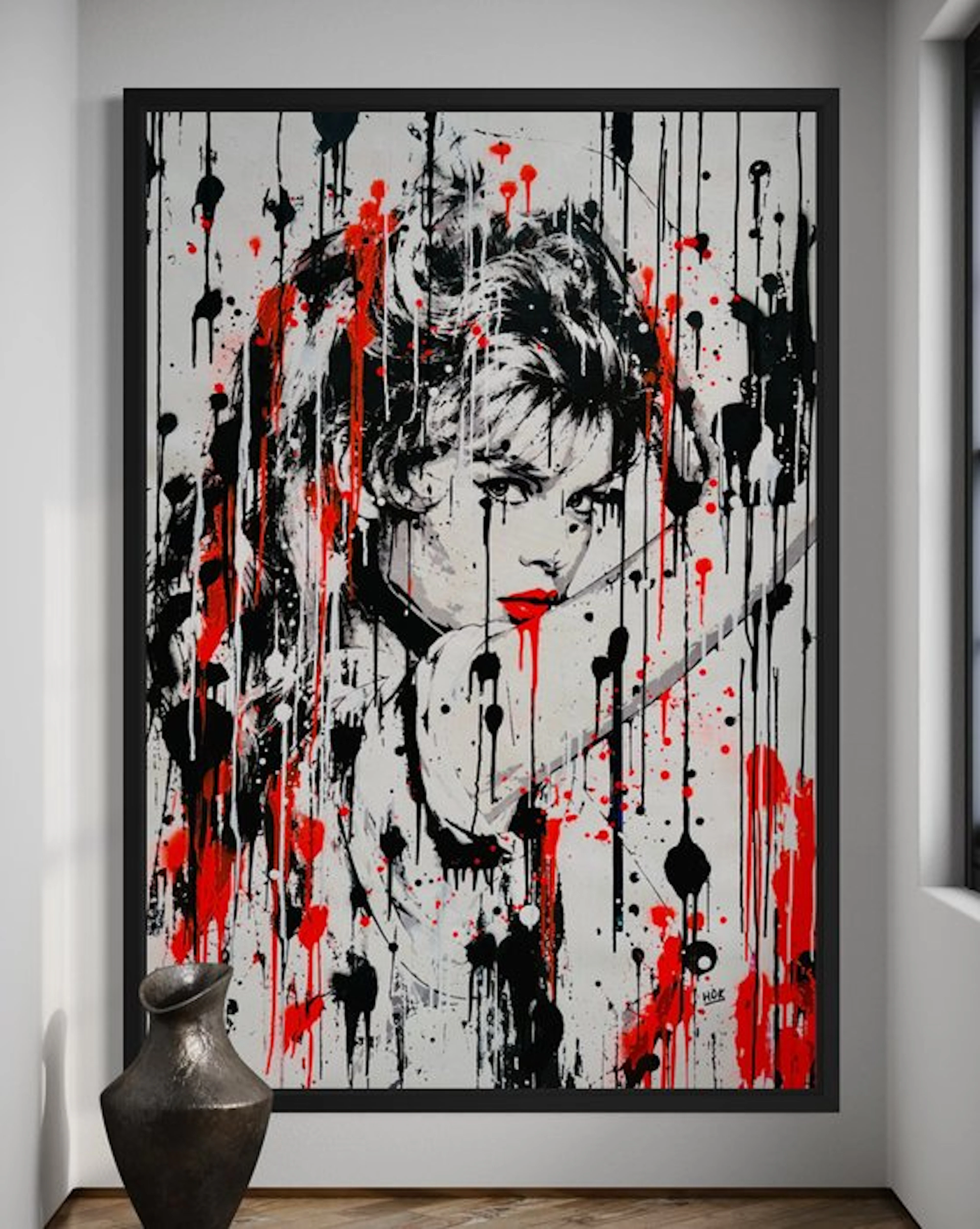 HÖK (1984) - Brigitte Bardot Bicolor Black & Red...