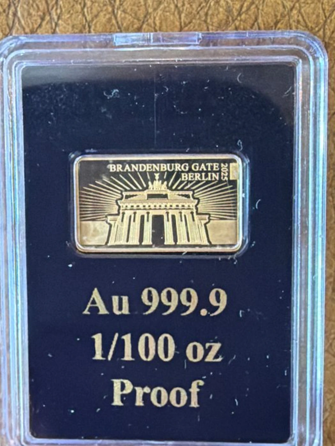 Fiji. 5 Dollars 2025 Brandenburger Tor 1/100 oz (.999) Proof (No reserve price)