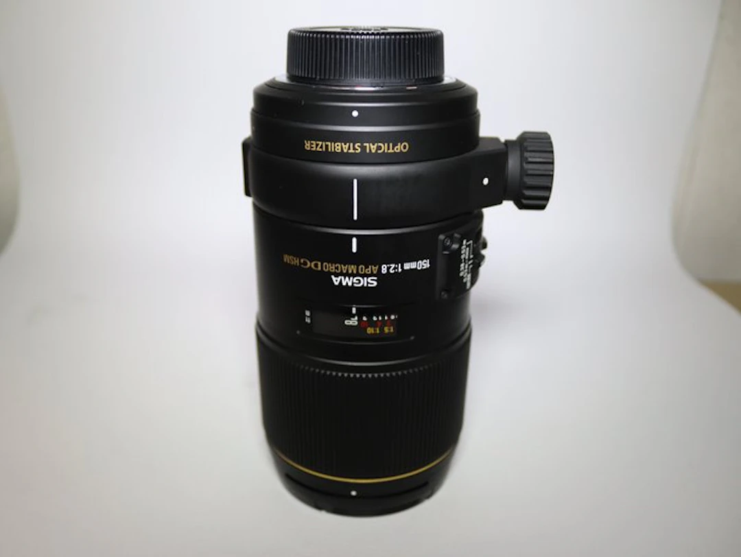 Sigma 150mm f/2.8 EX DG OS HSM Macro Camera lens