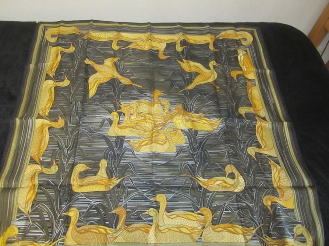 Hermès - LA MARE AUX CANARDS DE D DUCHENE DE 1980 - Foulard