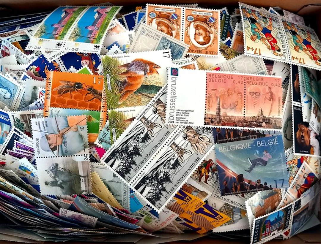 Belgium 1980/2000 - Batch of 250 new stamps at 16 francs...