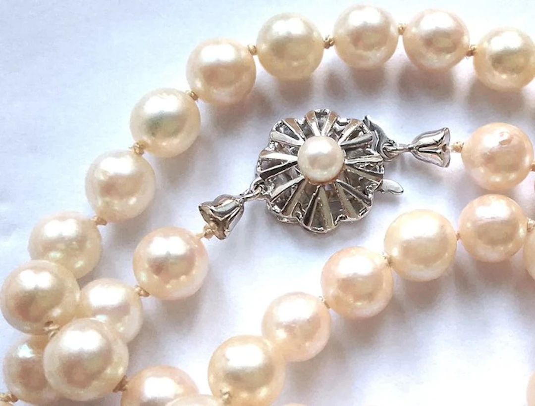 No reserve price - String of beads 8 kt white gold...