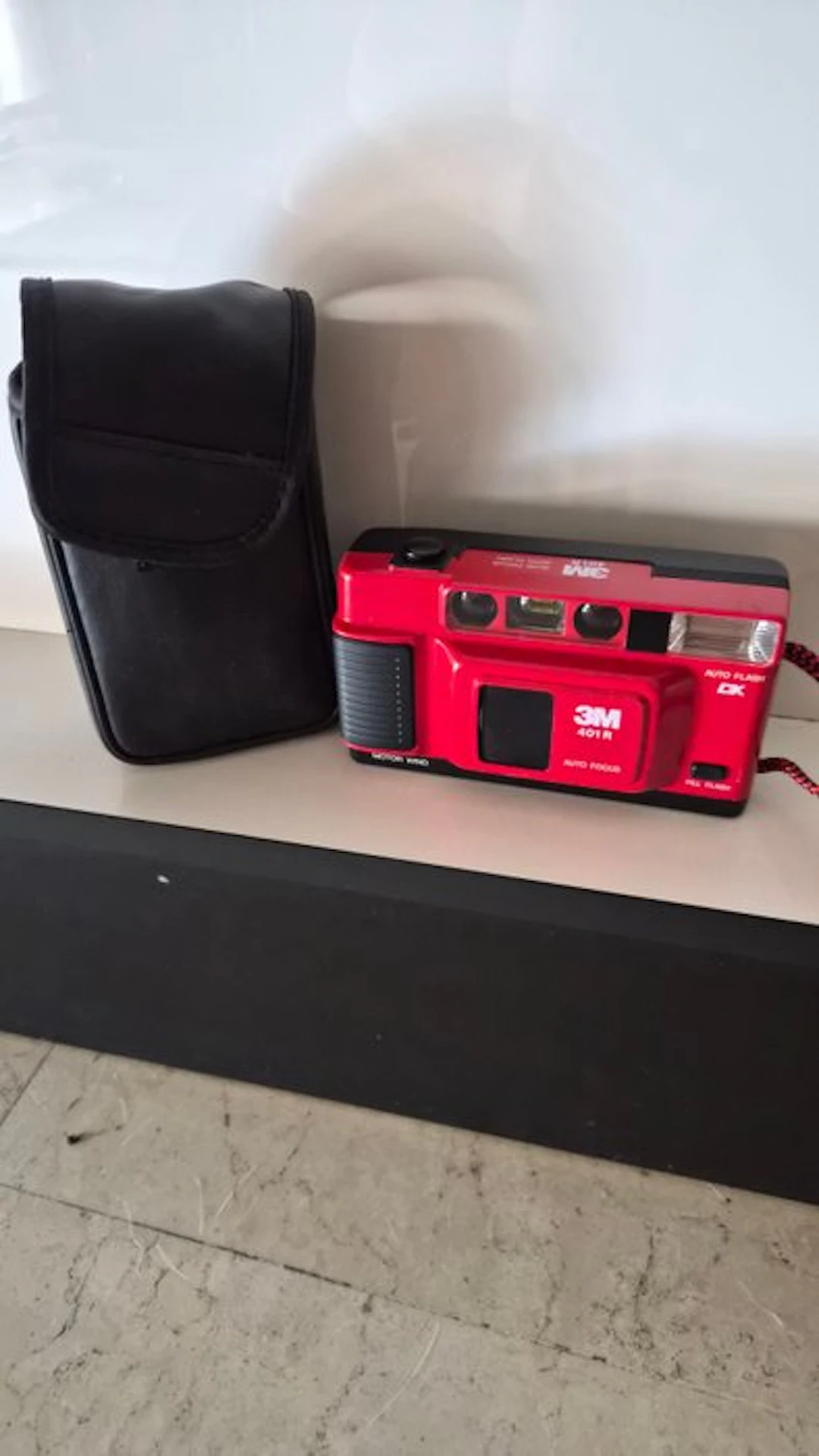 Polaroid, Kodak, 3M & Civica 1000, Disc 6000, 401 R, MX-V | Analogue camera