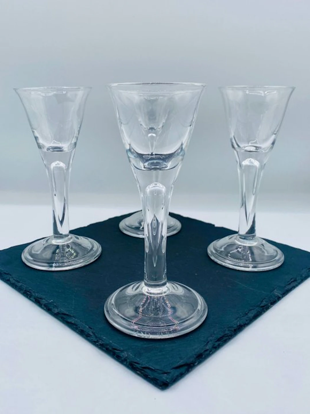 IKEA - Bergdala Glasbruk / Riksantikvarieämbetet - Wine...
