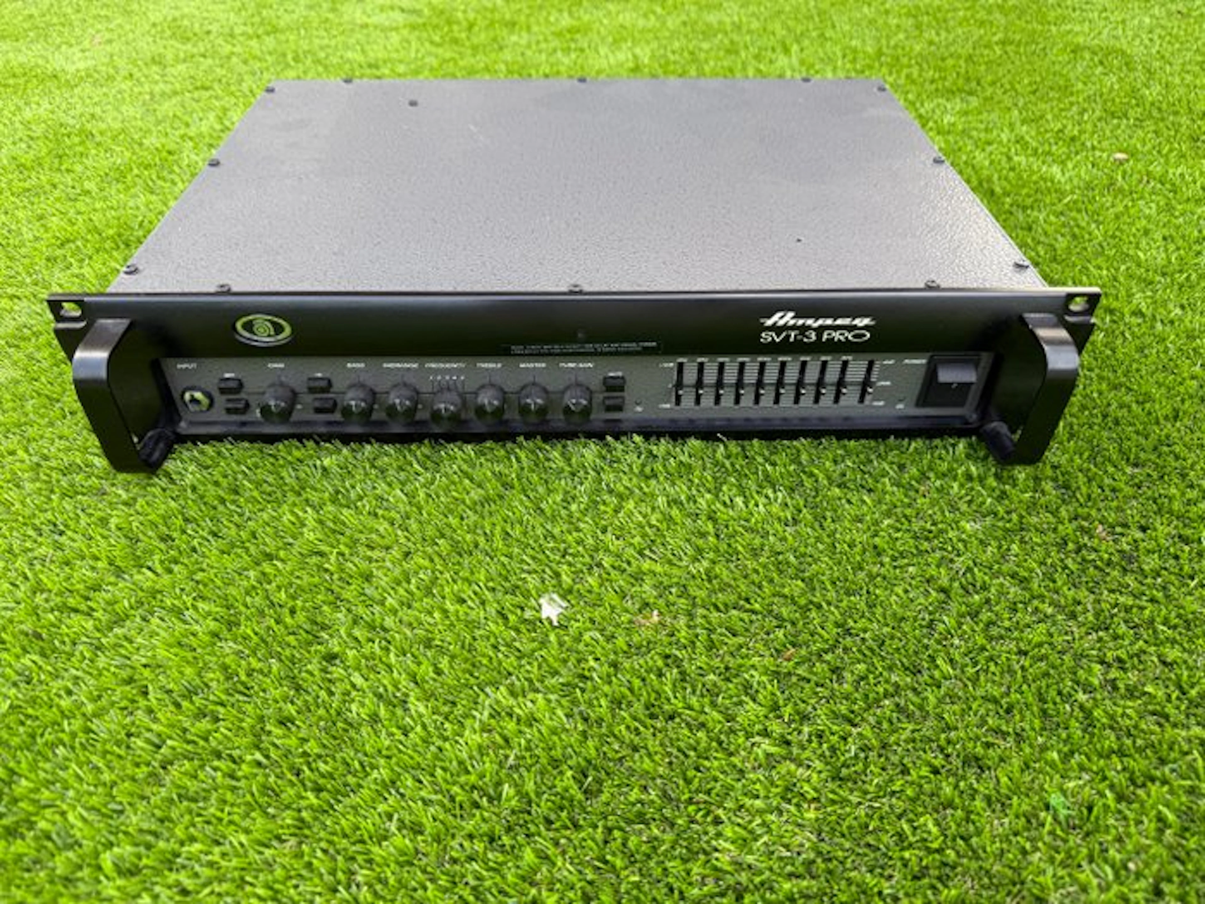 Ampeg - Number of items: 1 - Bass amplifier - 2020 (No reserve price)