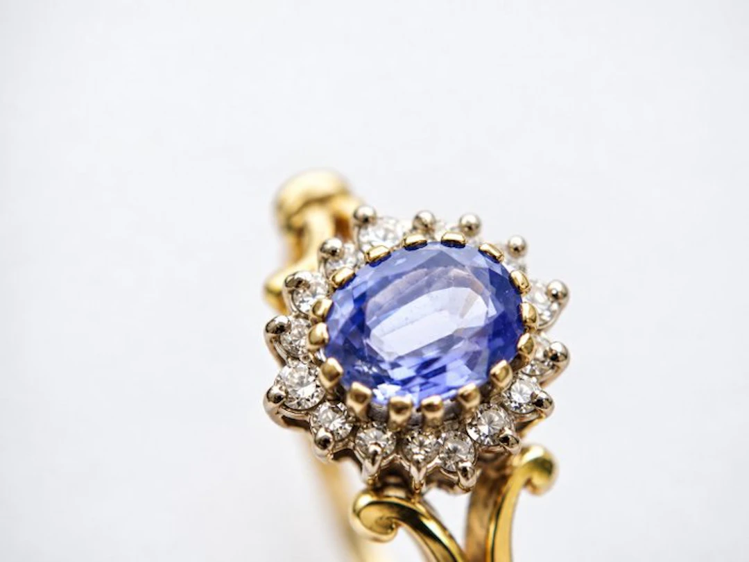 Ring - 18 kt. Yellow gold, White gold Sapphire - Diamond - Natural Stones