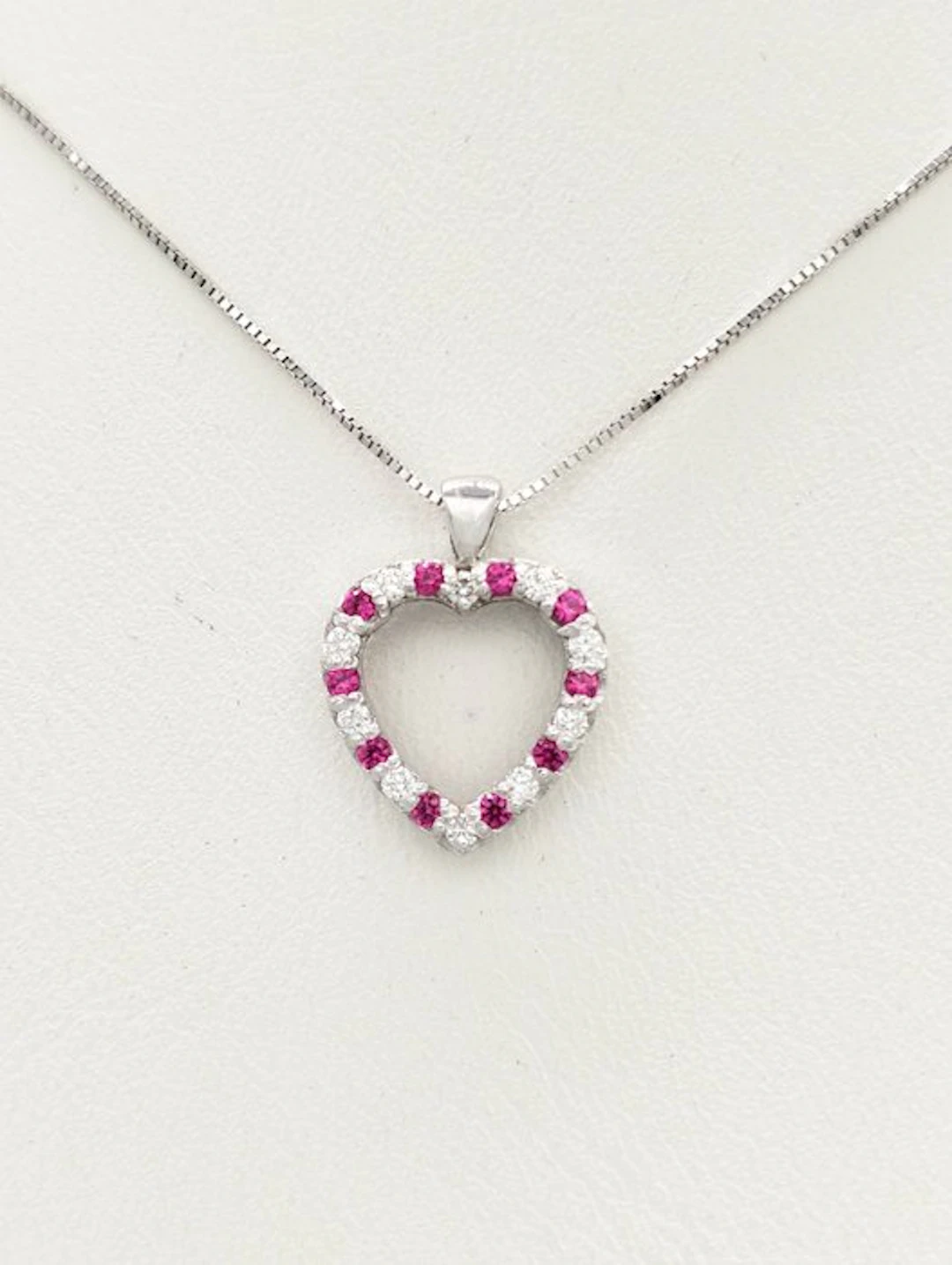 No reserve price - Necklace - 14 kt. White gold Ruby - Diamond