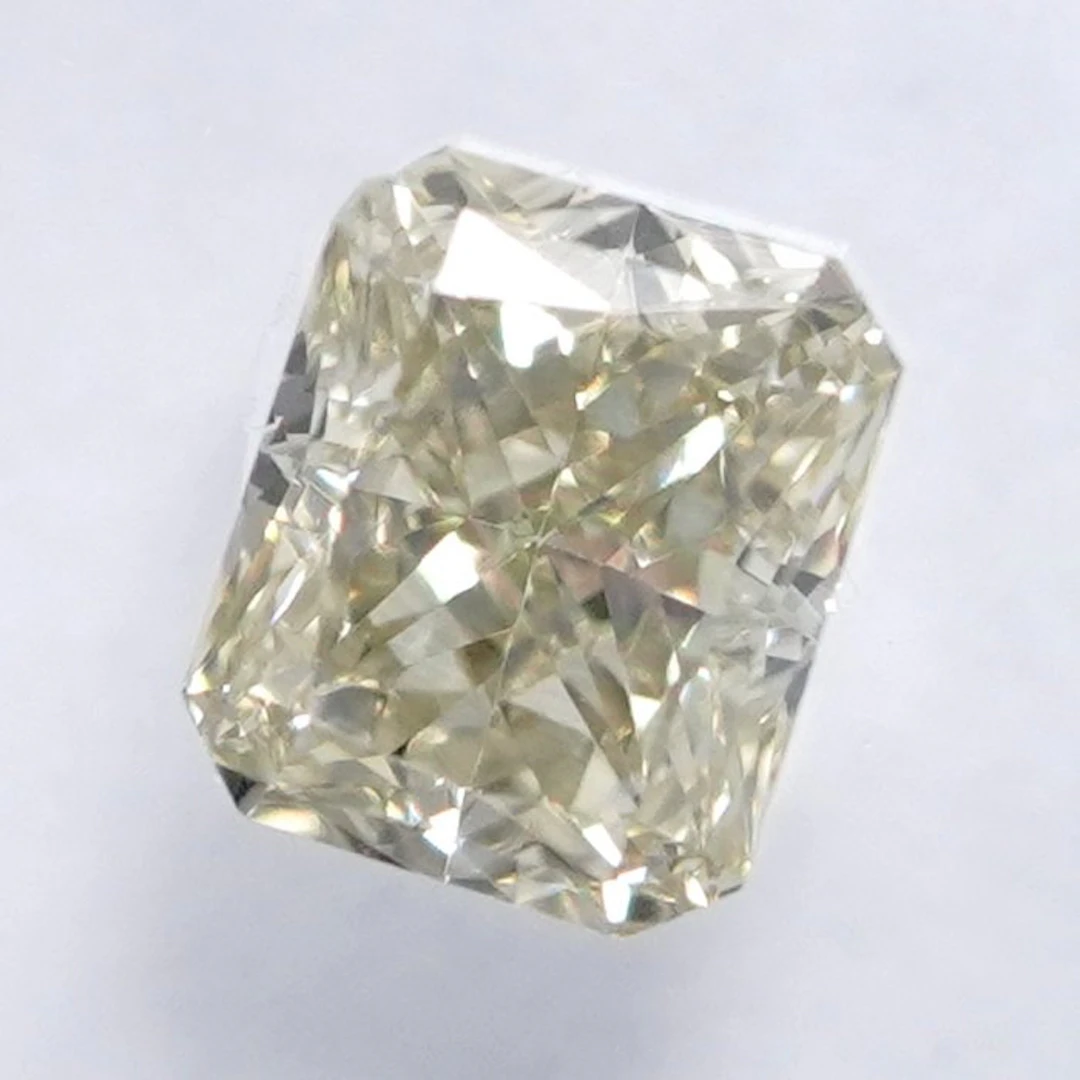 1 pcs Diamond (Natural coloured) - 0.41 ct - Cut cornered...