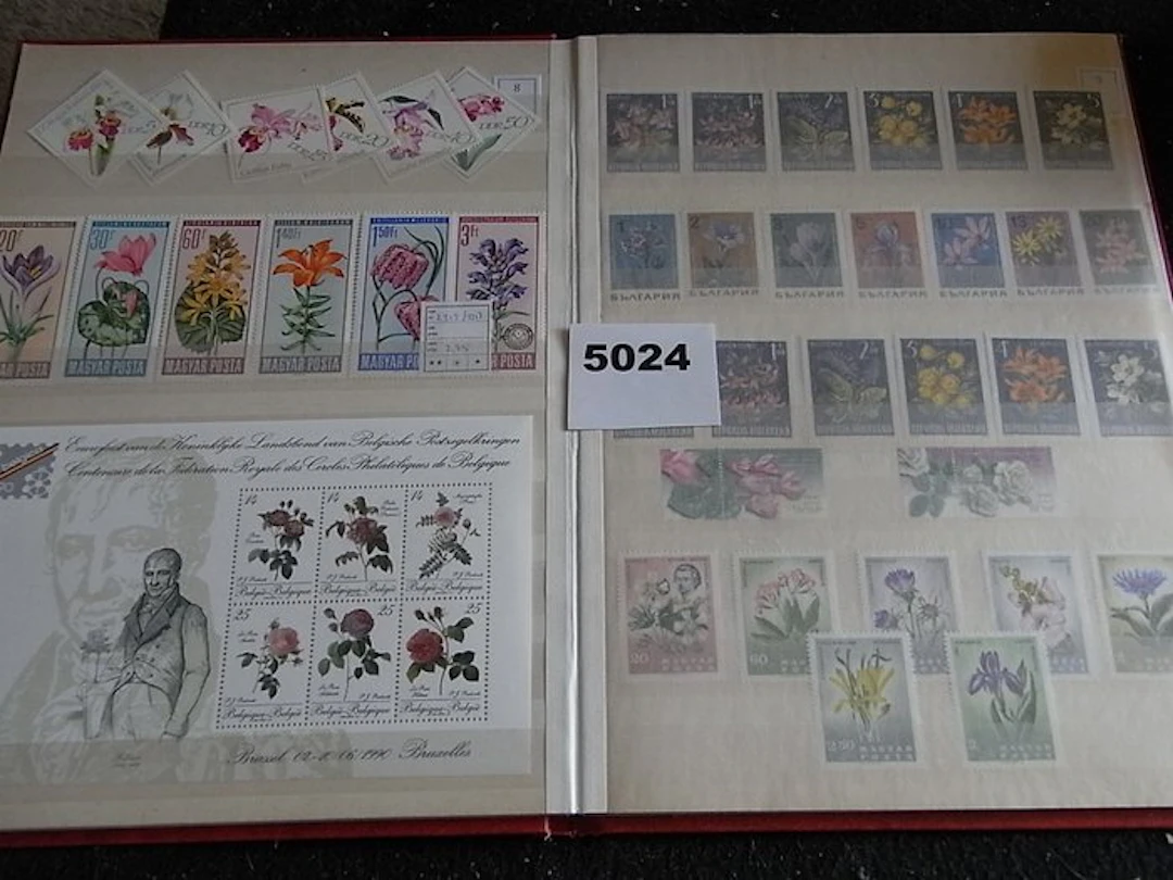 World 1965/2012 - Beautiful collection of flora and...